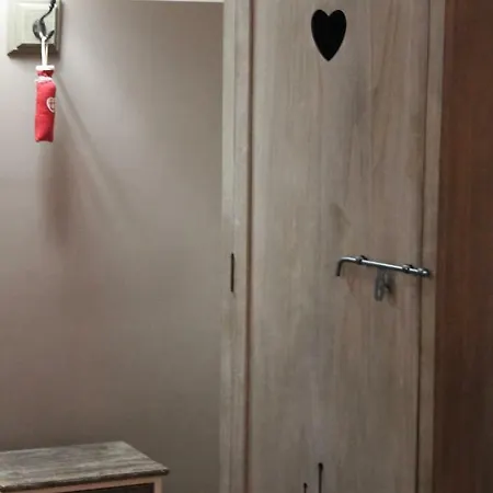 A Due Passi Dal Duomo * Nápoly