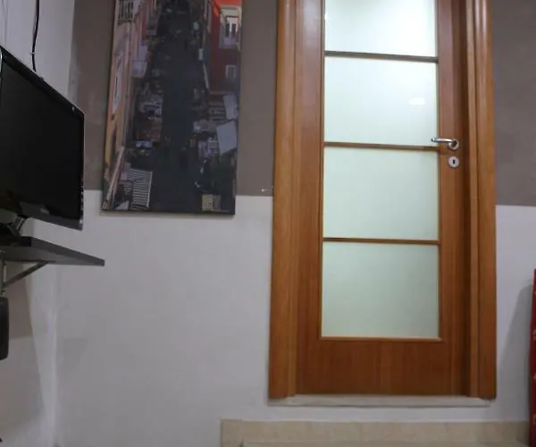 A Due Passi Dal Duomo * Neapel